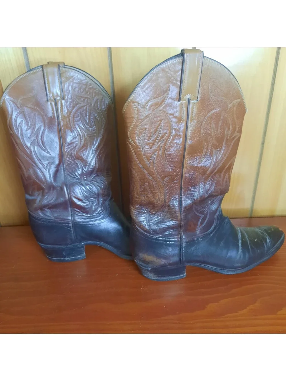 Vintage Justin Two Tone Tan Black Cowboy Boots Style 5523 Size 9.5 E USA